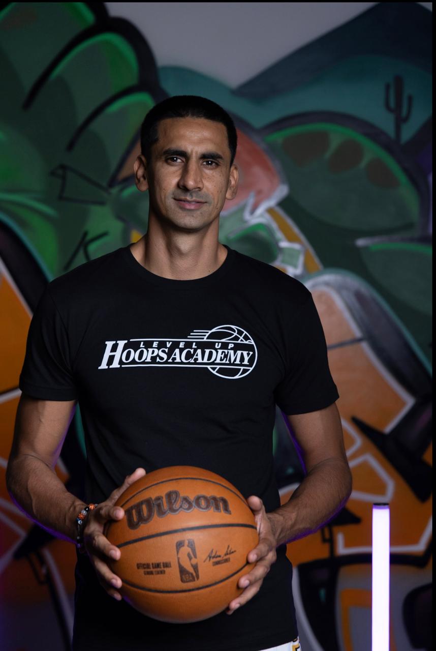 Coach Andy Saharan at Level Up Hoops Academy